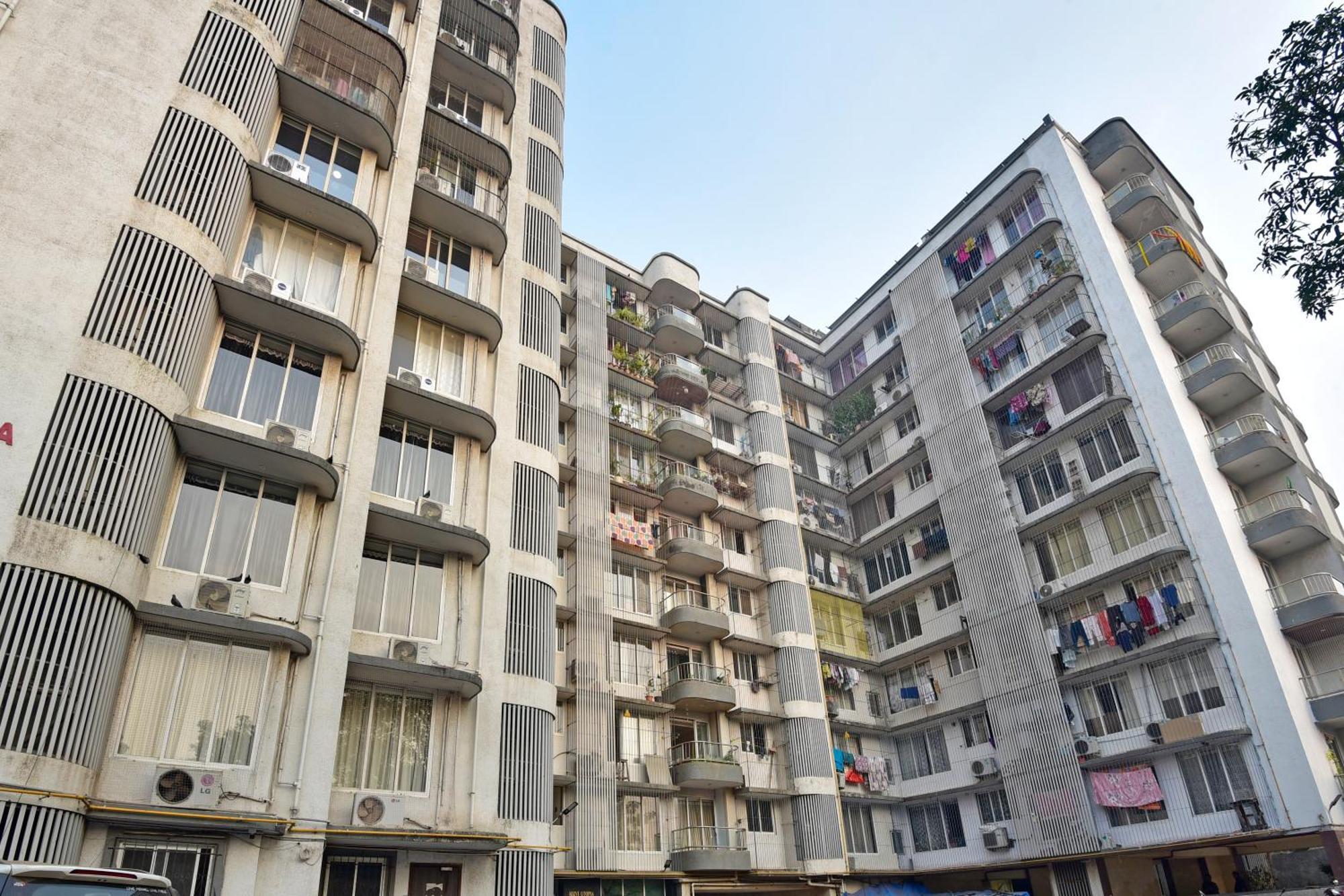 Hsquare Rizvi Utopia Apartment Mumbai Exterior photo